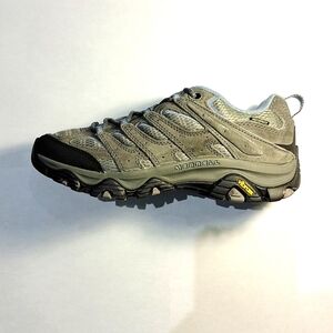 NWT Merrell Moab 3 Waterproof Hiking Shoe